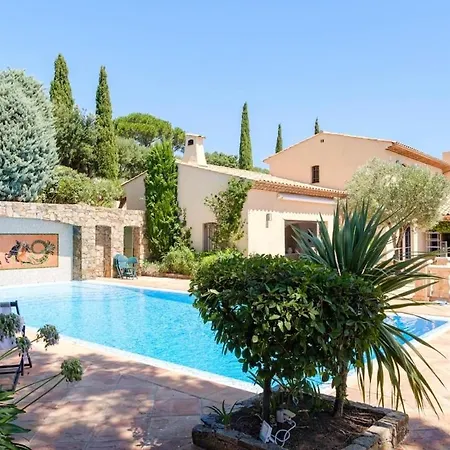 Apartment Charming, Elegant, Spacious House In Saint-raphael