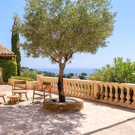 Apartment Charming, Elegant, Spacious House In Saint-raphael